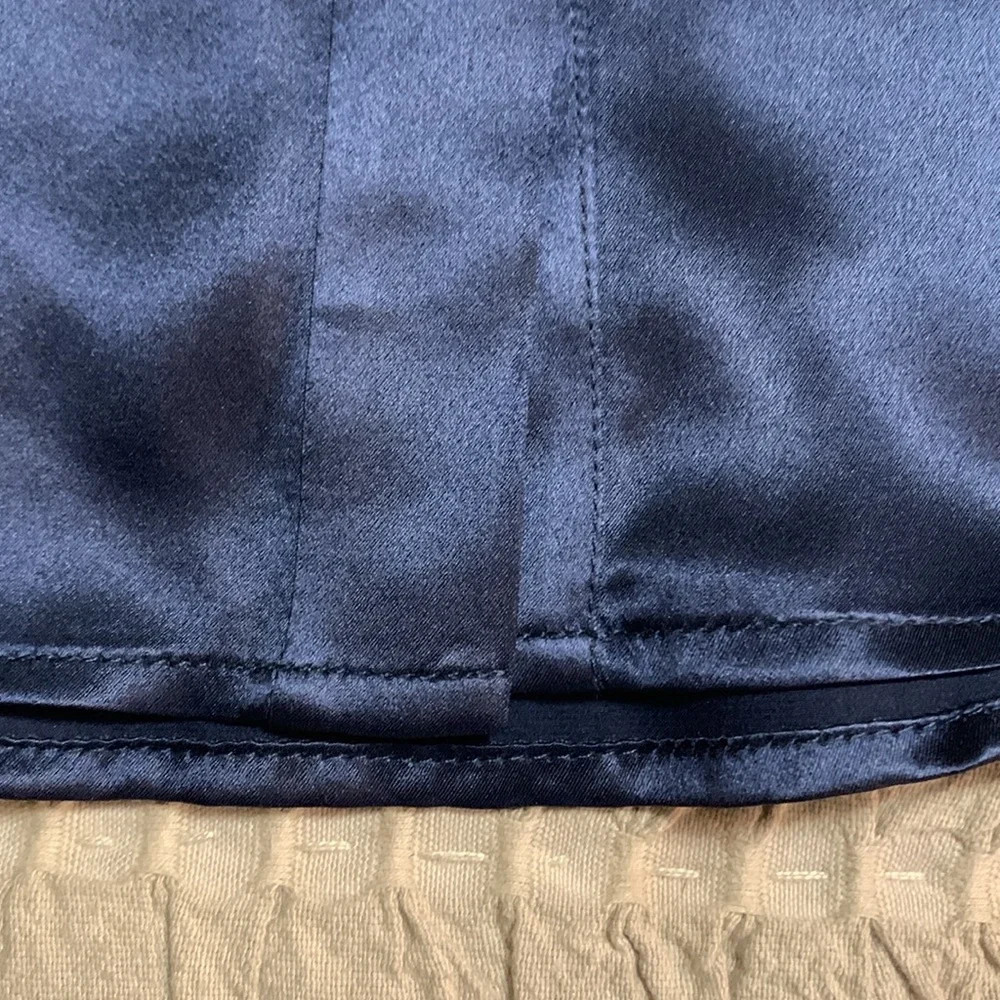 LILYSILK Women’s Basic Concealed Placket Silk Shirt Navy Blue XS Quiet Lux - Picture 7 of 15